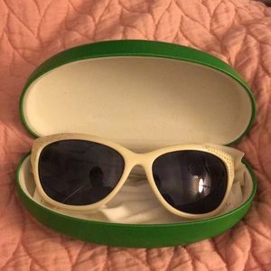 Fossil Skylar sunglasses in white!